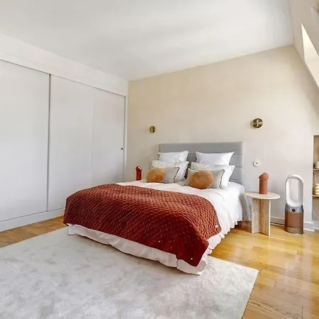 La Vue Du Marais Apartment